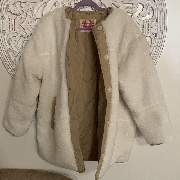 MARLOWE OVERSIZED REVERSIBLE SHERPA JACKET - Picture 7 of 15